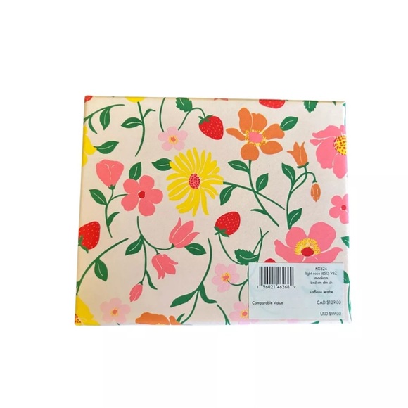 KATE SPADE Card Holder in Gift Box - Picture 3 of 5